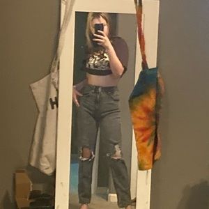 Black light washed ripped boyfriend straight jeans